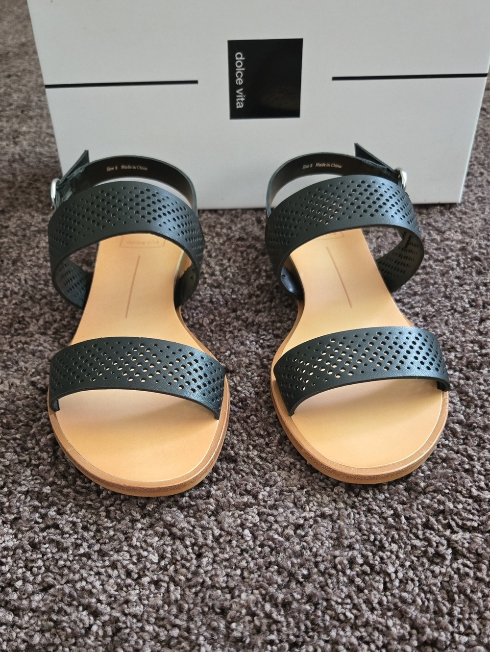 NEW Dolce Vita Black Leather Strap Wedge Sandal 8 - Picture 2 of 6